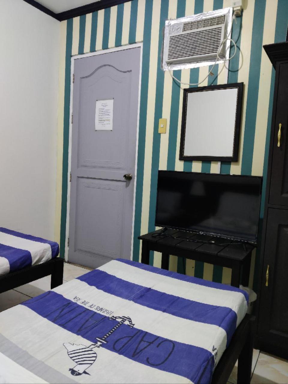 קאליבו Center Parkway Pension House מראה חיצוני תמונה